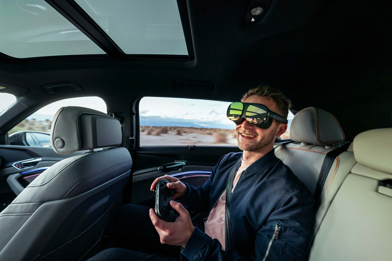 Driving a real car in a virtual world